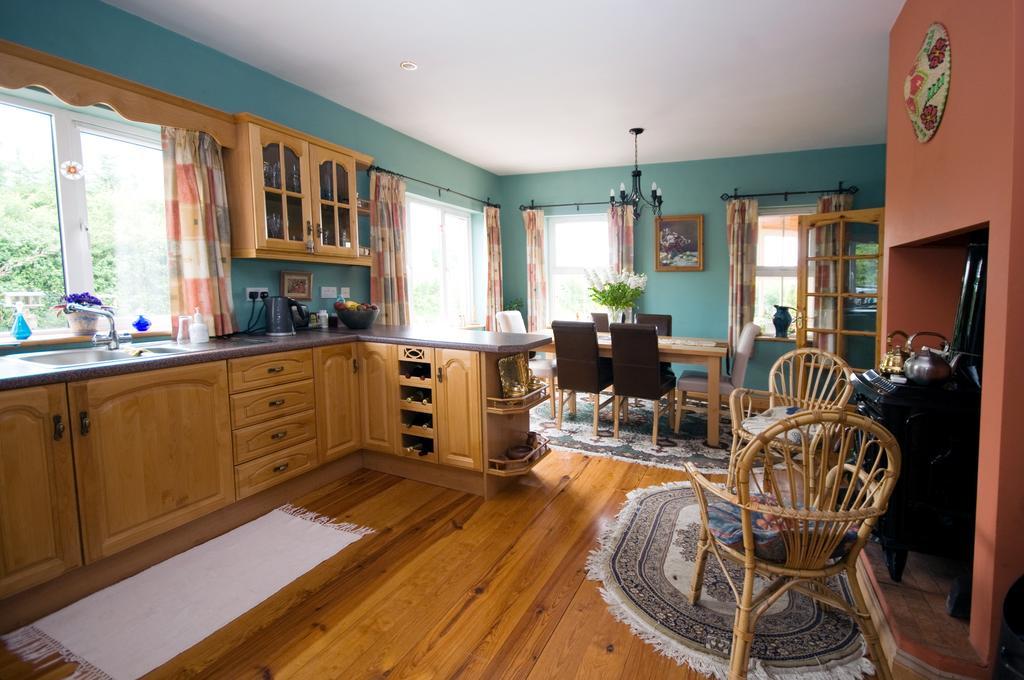 Lake Rise Holiday Home At Kilmaddaroe Carrick on Shannon Chambre photo