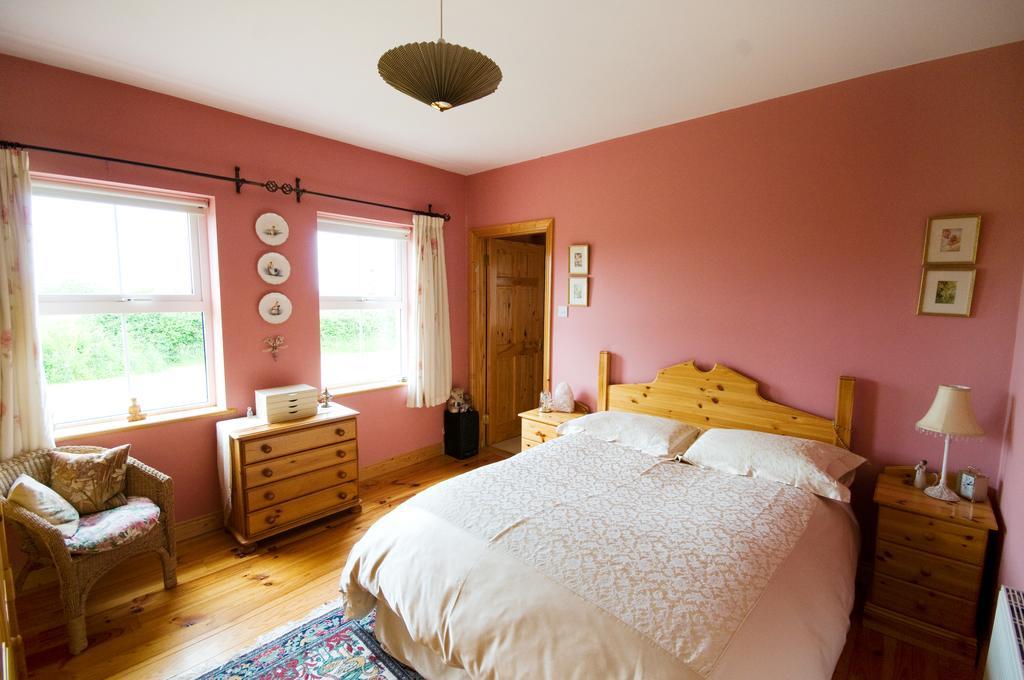 Lake Rise Holiday Home At Kilmaddaroe Carrick on Shannon Chambre photo